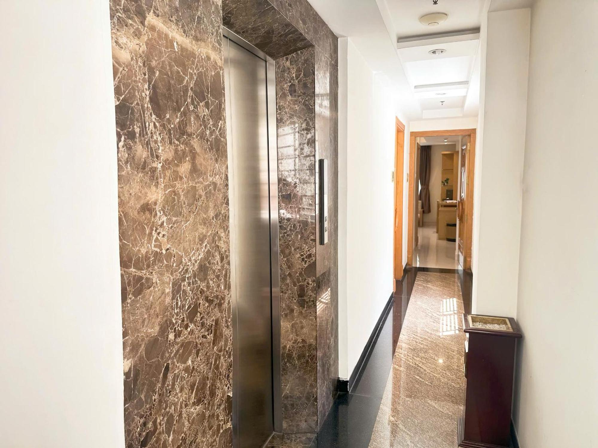 Vuong Tai Hotel Хошимин Экстерьер фото