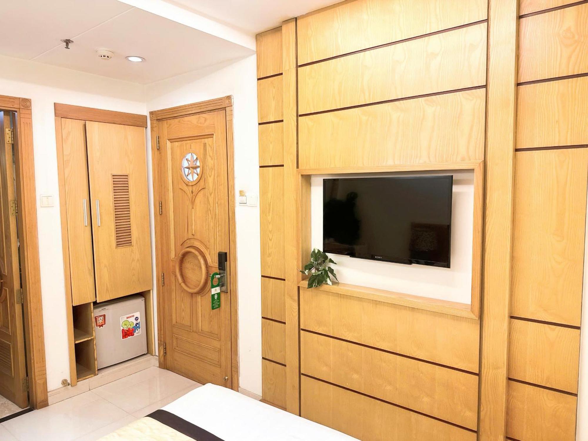 Vuong Tai Hotel Хошимин Экстерьер фото
