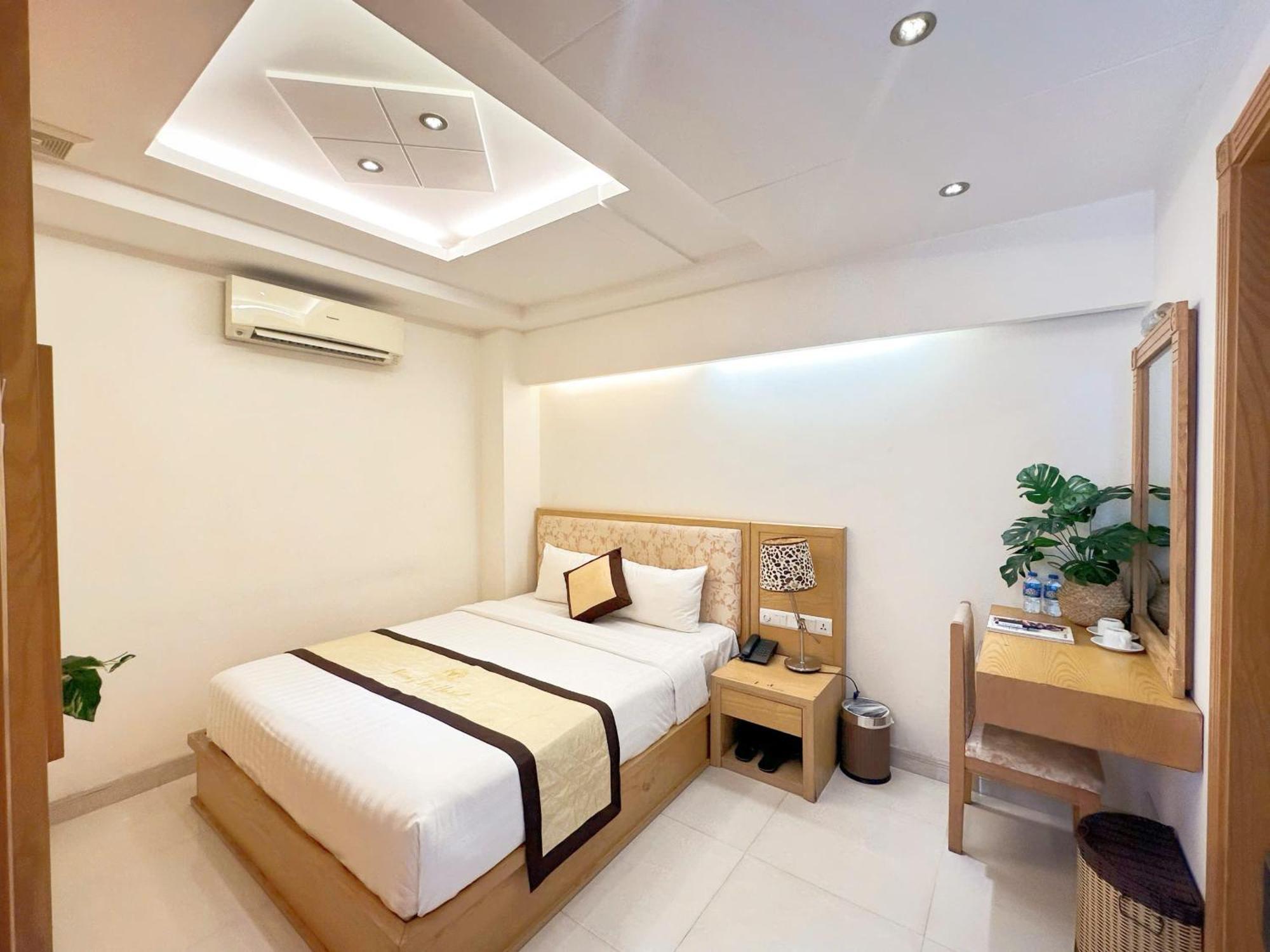 Vuong Tai Hotel Хошимин Экстерьер фото