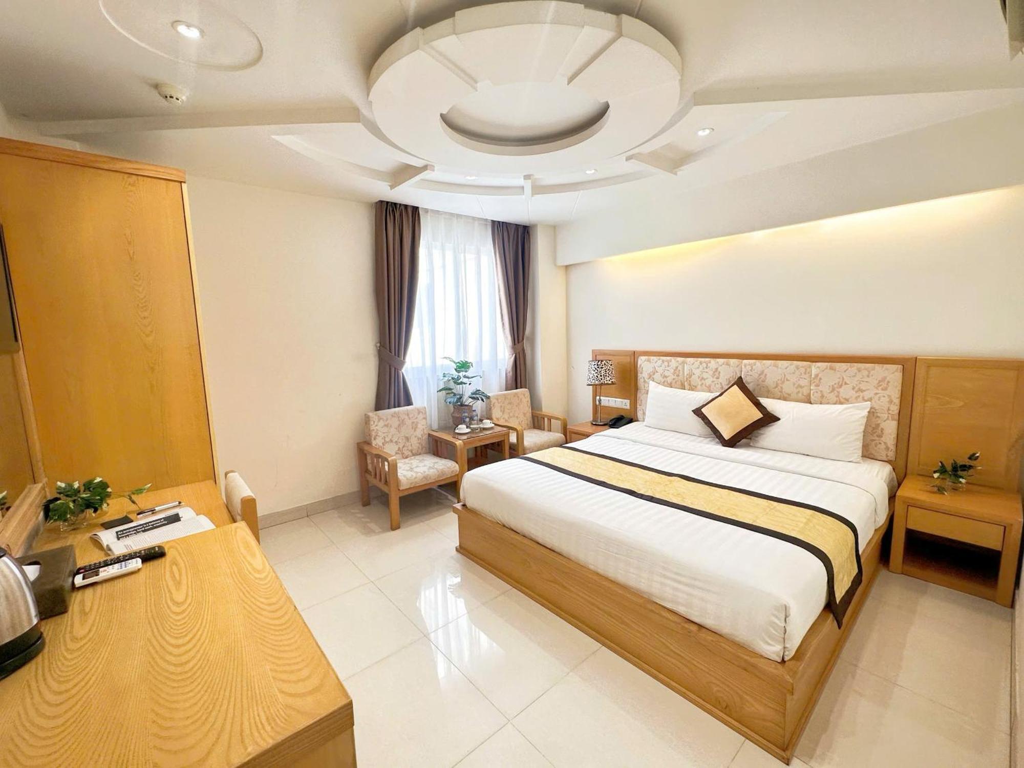 Vuong Tai Hotel Хошимин Экстерьер фото
