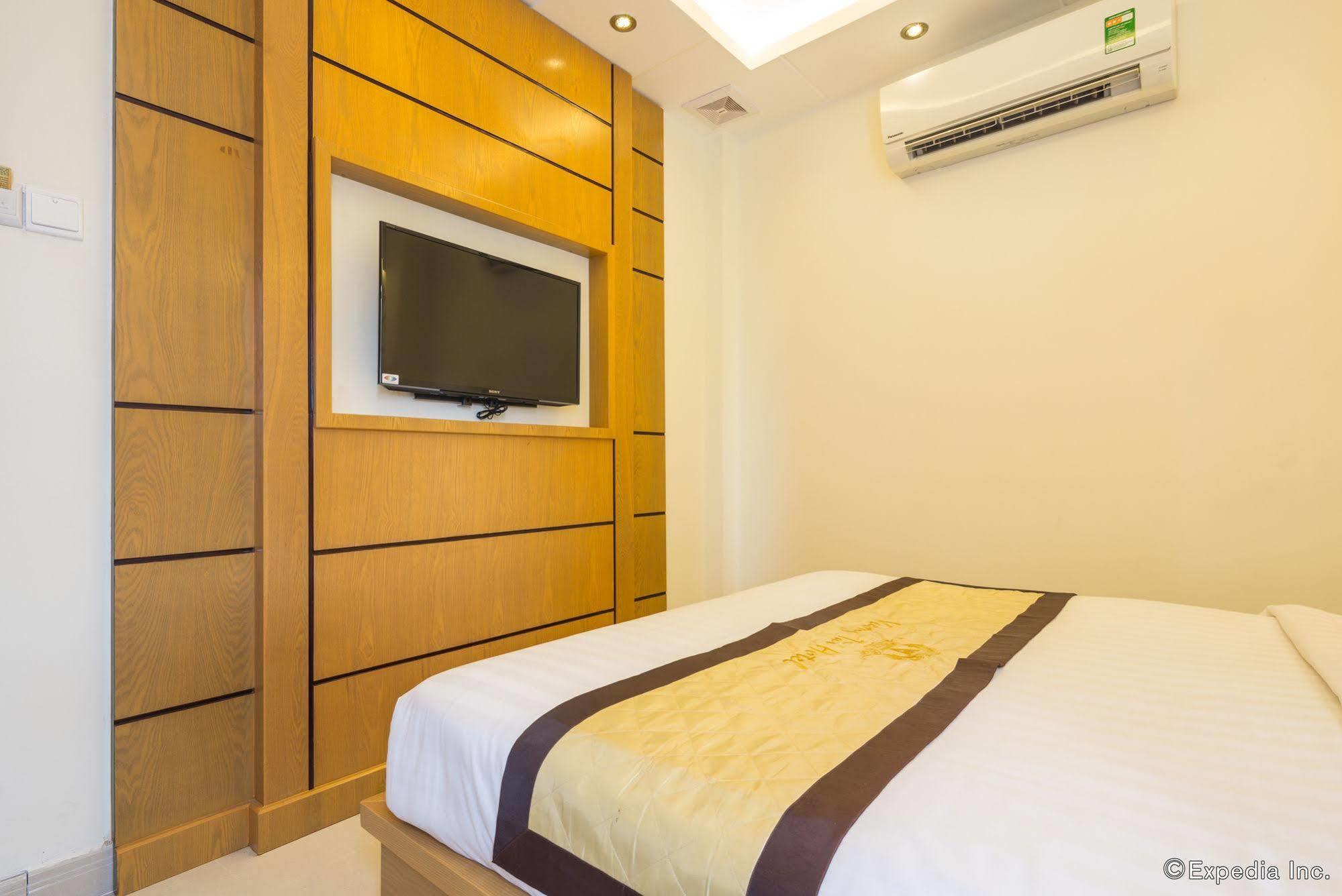 Vuong Tai Hotel Хошимин Экстерьер фото
